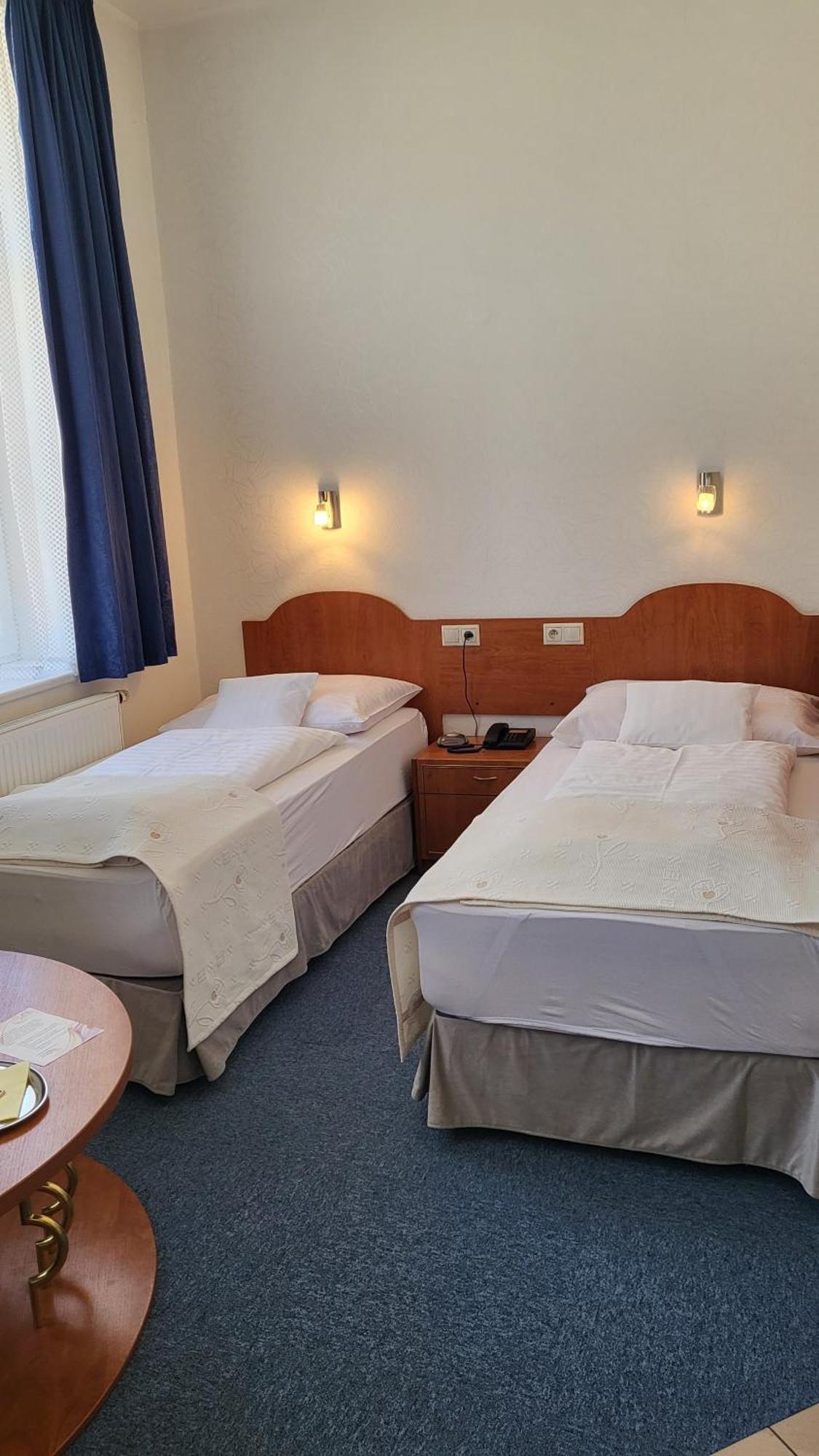 Hotel Margit Trencianske Teplice Exterior photo